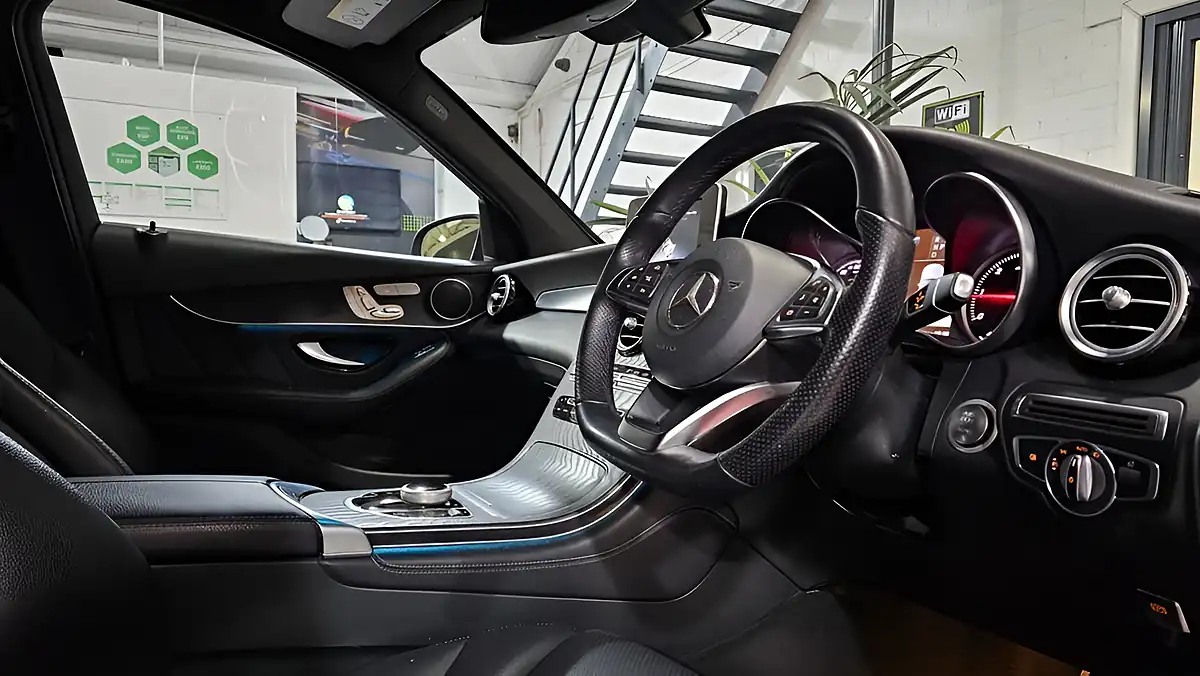Used 2018 Mercedes-Benz Glc AMG Line Cavansite Blue - Interior and Exterior details 11