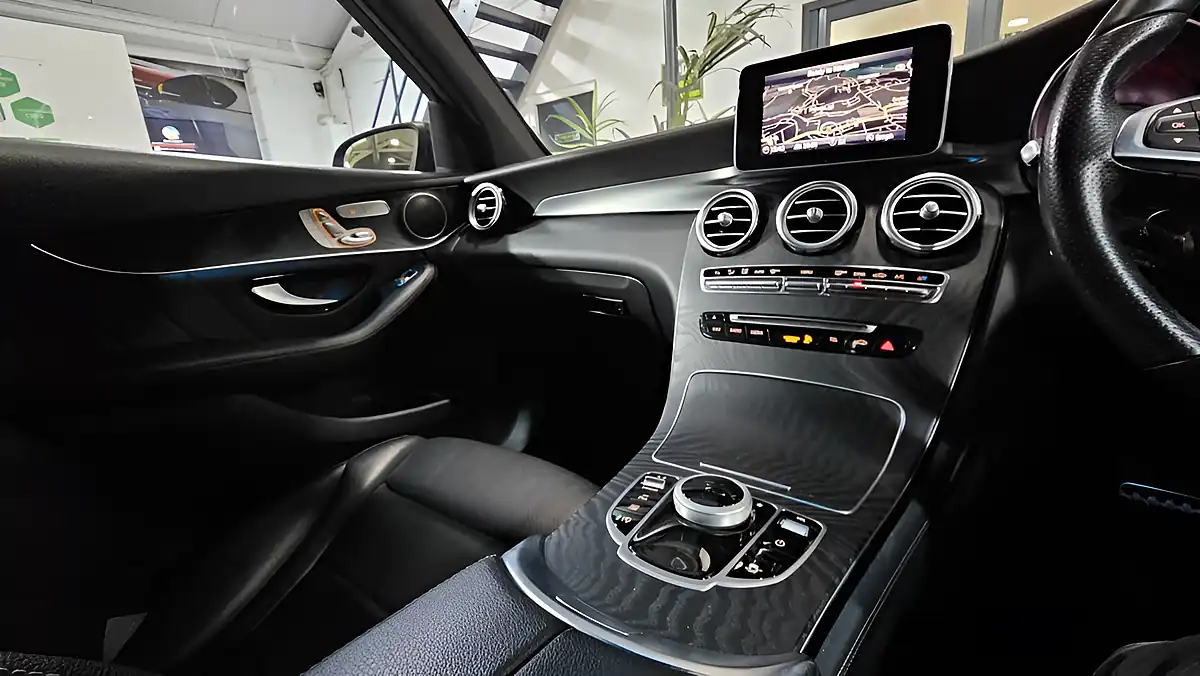 Used 2018 Mercedes-Benz Glc AMG Line Cavansite Blue - Interior and Exterior details 12