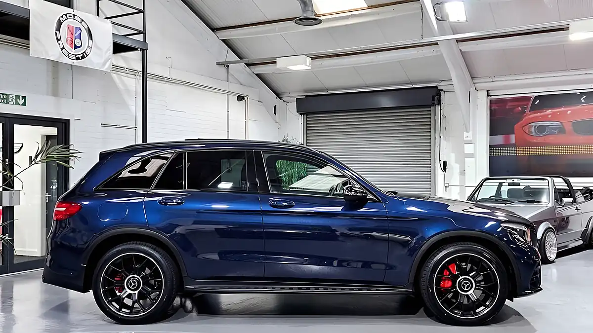 Used 2018 Mercedes-Benz Glc AMG Line Cavansite Blue - Interior and Exterior details 4