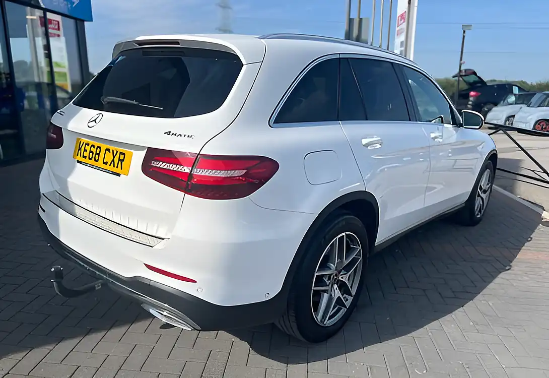 Used 2018 Mercedes-Benz Glc AMG Line Polar White Gloss - Interior and Exterior details 7