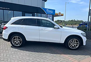 Used 2018 Mercedes-Benz Glc AMG Line Polar White Gloss - Interior and Exterior details 8