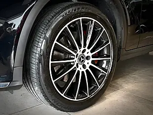Used 2018 Mercedes-Benz Glc AMG Line (premium) Black - Interior and Exterior details 4