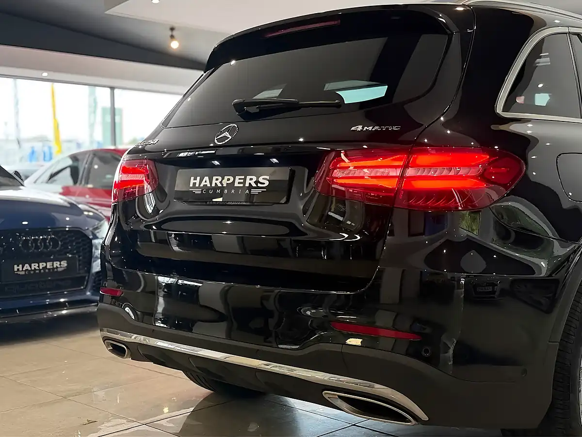 Used 2018 Mercedes-Benz Glc AMG Line (premium) Black - Interior and Exterior details 9