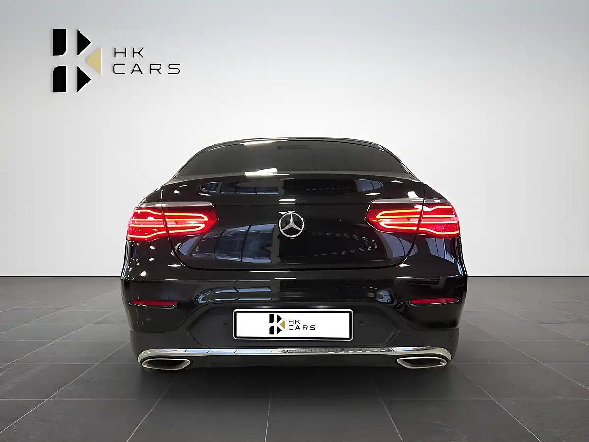 Used 2018 Mercedes-Benz Glc AMG Line (premium) Black - Interior and Exterior details 4