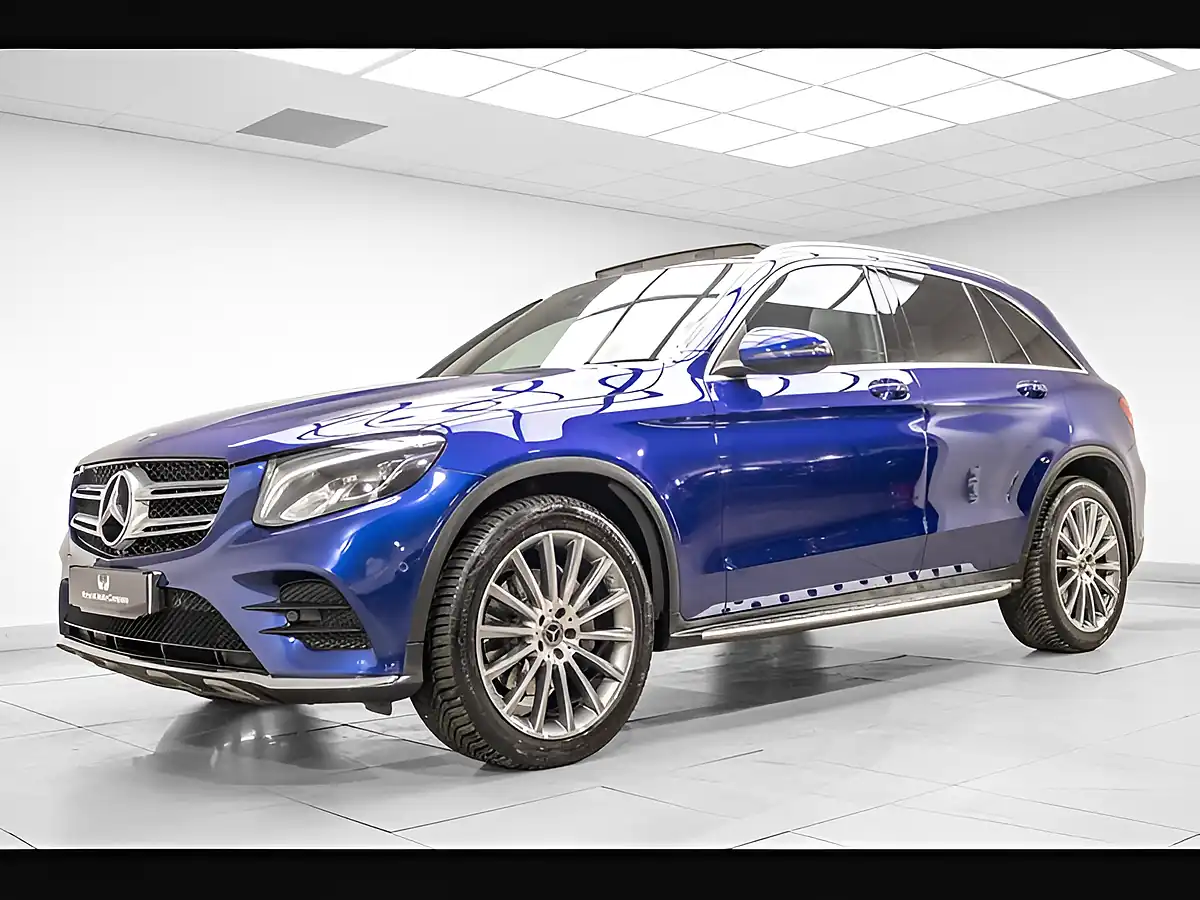 Used 2018 Mercedes-Benz Glc AMG Line (premium) Blue - Interior and Exterior details 3