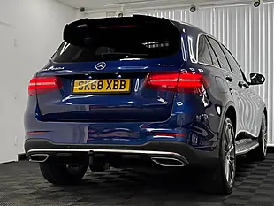 Used 2018 Mercedes-Benz Glc AMG Line Premium Blue - Interior and Exterior details 10