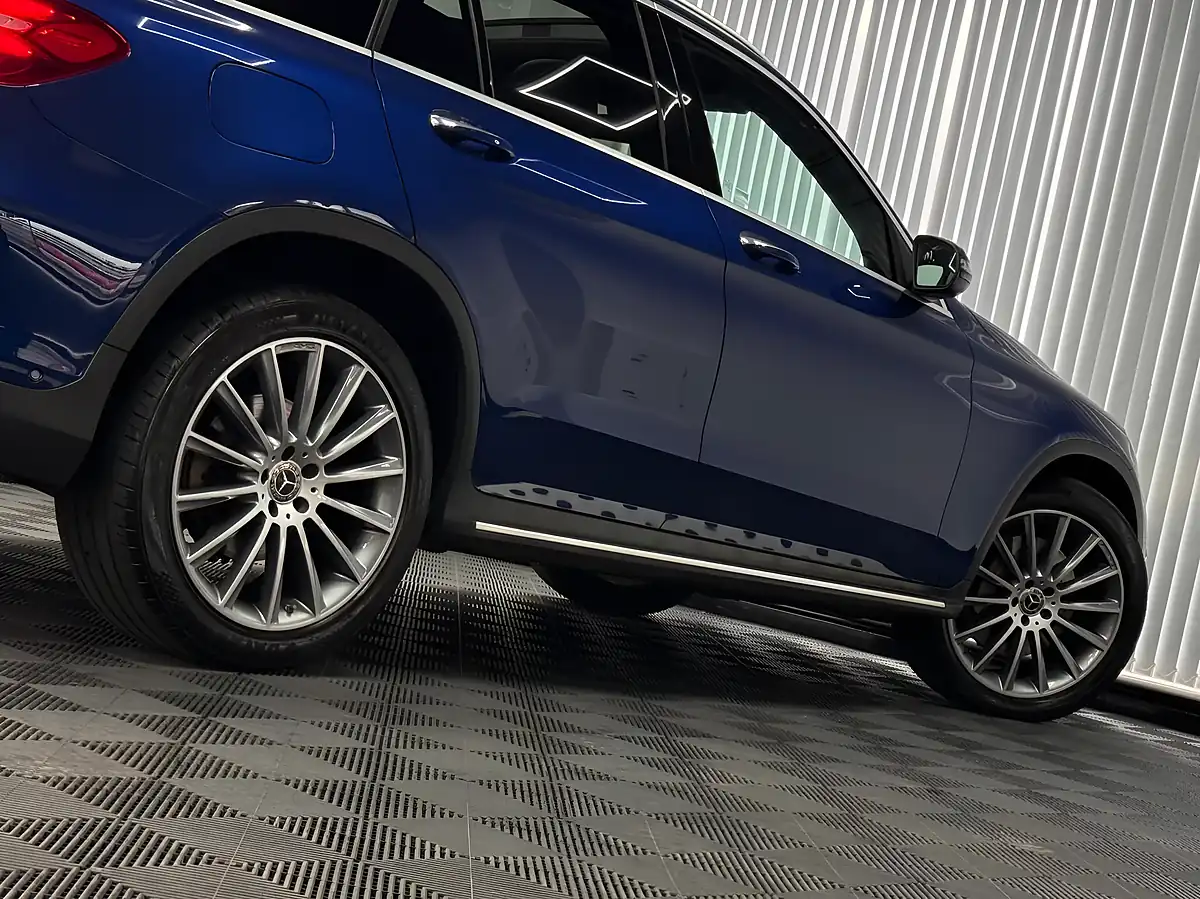 Used 2018 Mercedes-Benz Glc AMG Line Premium Blue - Interior and Exterior details 11
