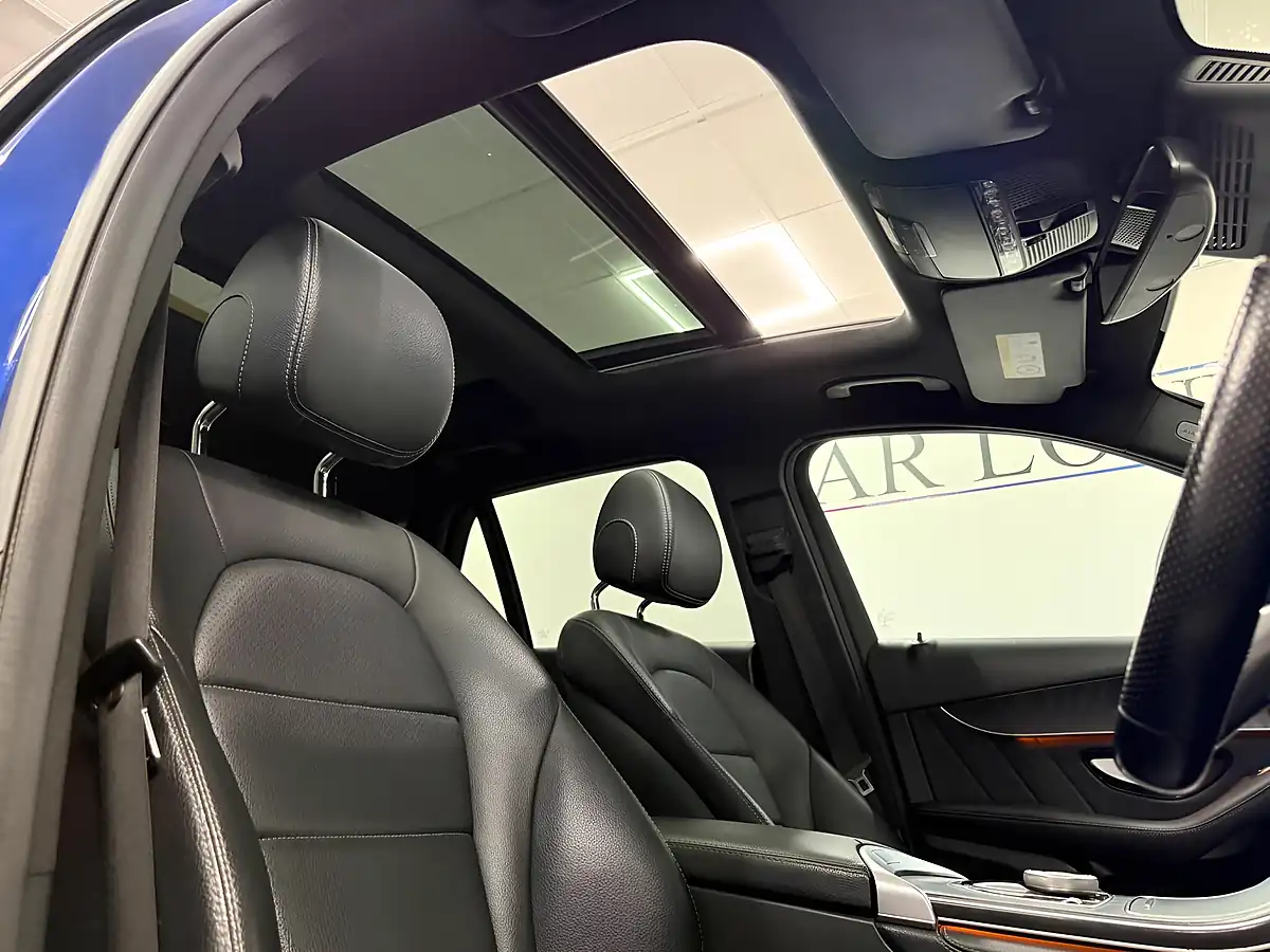 Used 2018 Mercedes-Benz Glc AMG Line Premium Blue - Interior and Exterior details 14