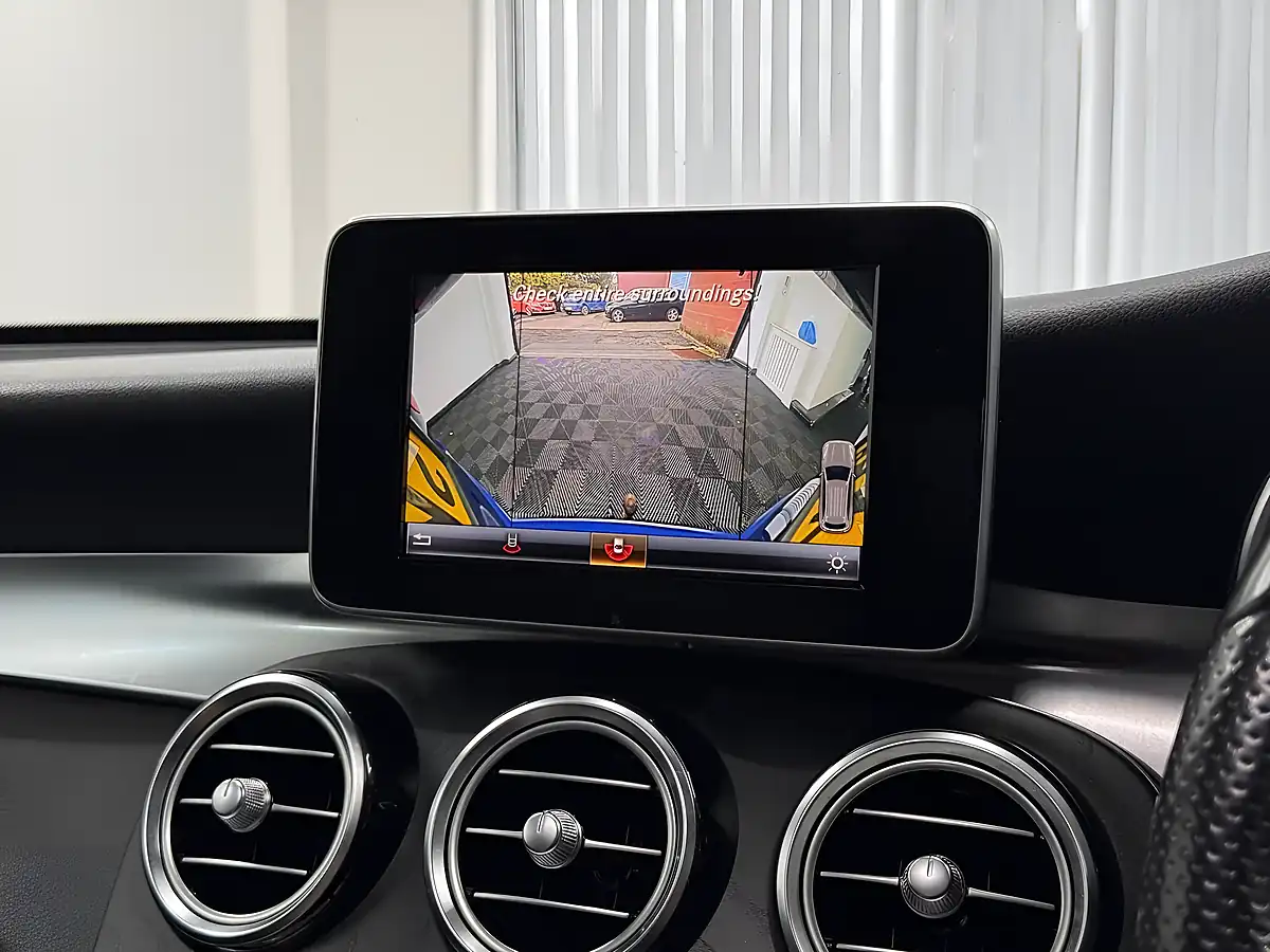 Used 2018 Mercedes-Benz Glc AMG Line Premium Blue - Interior and Exterior details 20
