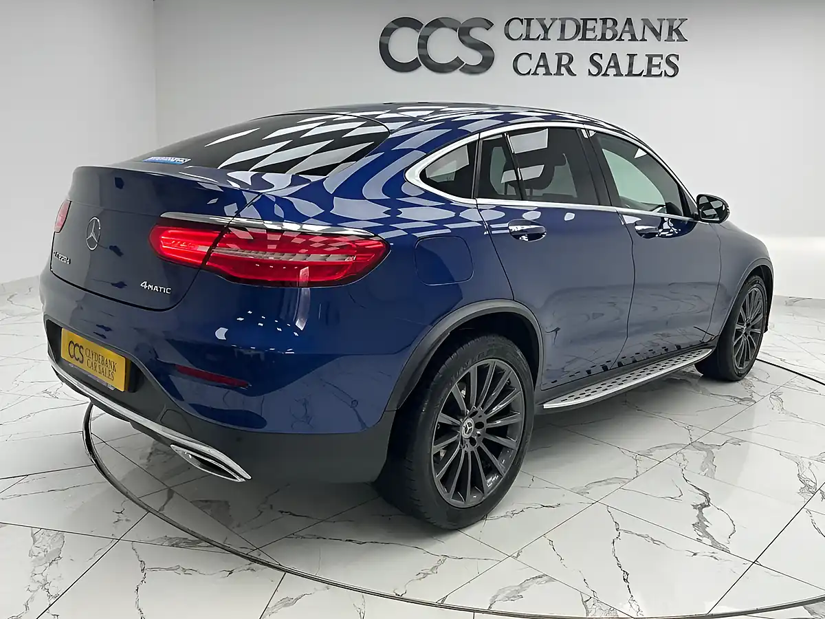 Used 2018 Mercedes-Benz Glc AMG Line Premium Brilliant Blue - Interior and Exterior details 3
