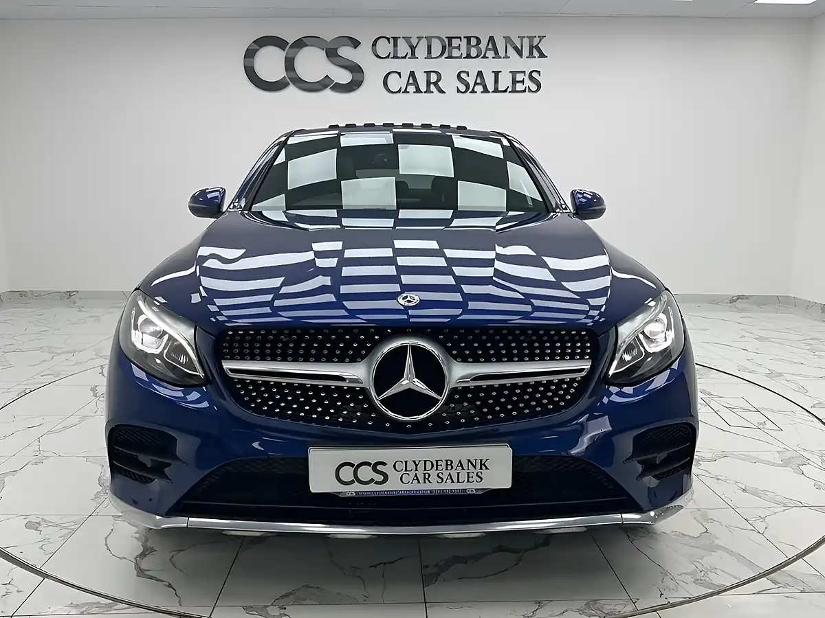Used 2018 Mercedes-Benz Glc AMG Line Premium Brilliant Blue - Interior and Exterior details 8