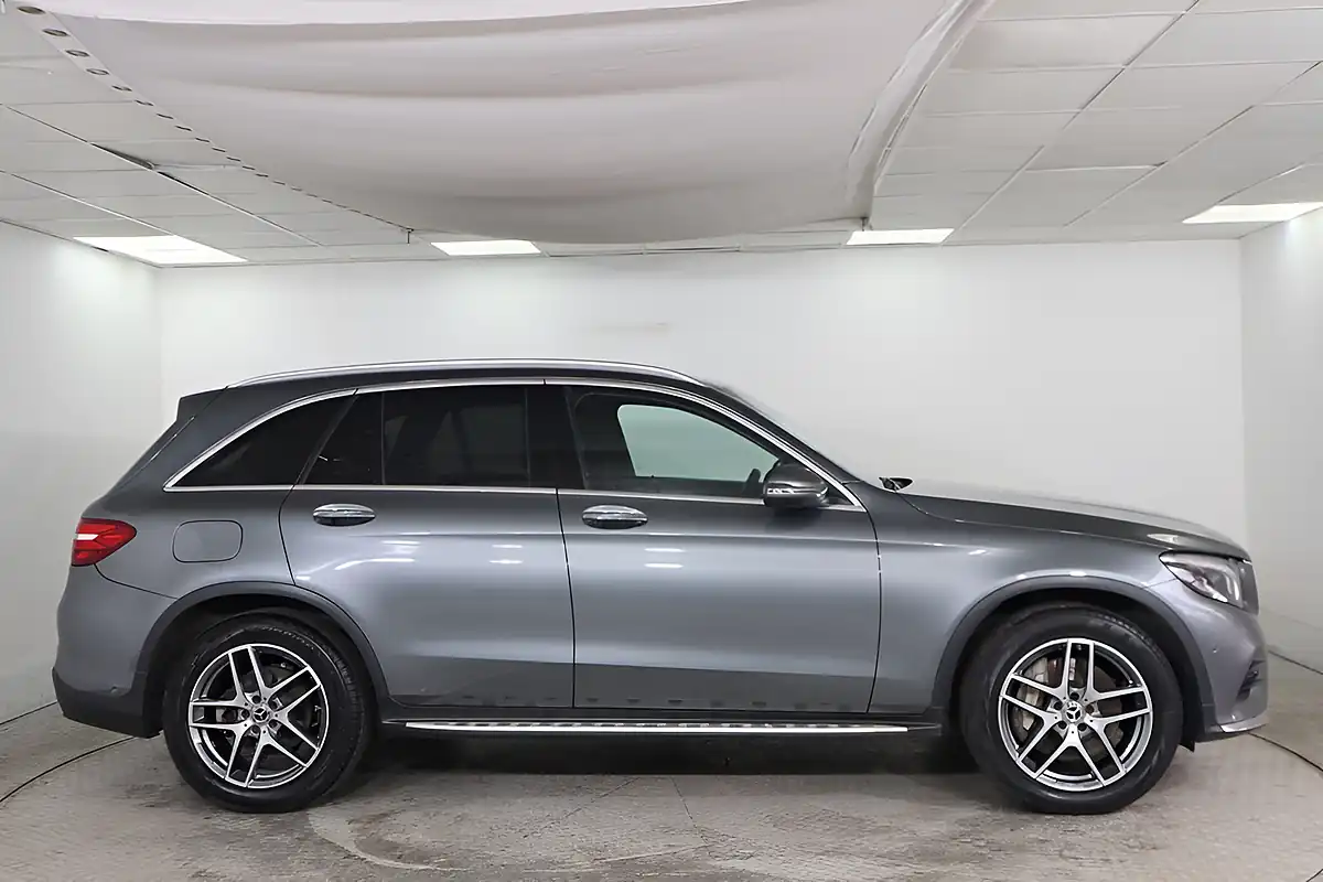 Used 2018 Mercedes-Benz Glc AMG Line Premium Grey - Interior and Exterior details 7
