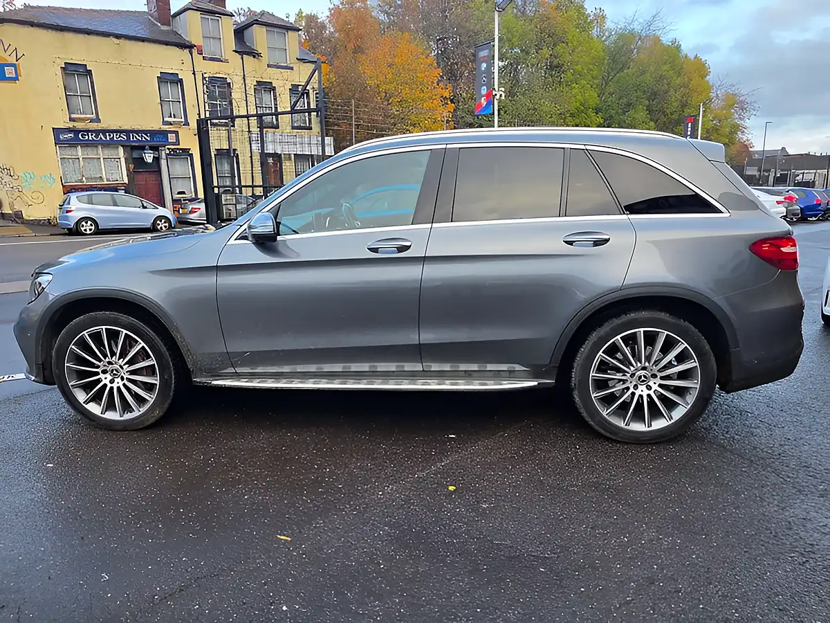 Used 2018 Mercedes-Benz Glc AMG Line (premium) Grey - Interior and Exterior details 6