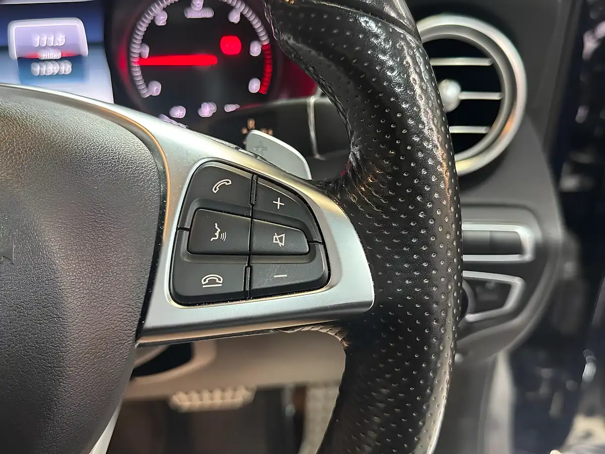 Used 2018 Mercedes-Benz Glc AMG Line Premium Plus Blue - Interior and Exterior details 10
