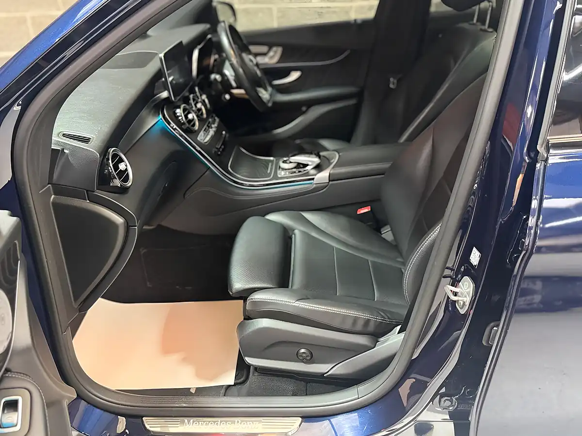 Used 2018 Mercedes-Benz Glc AMG Line Premium Plus Blue - Interior and Exterior details 14