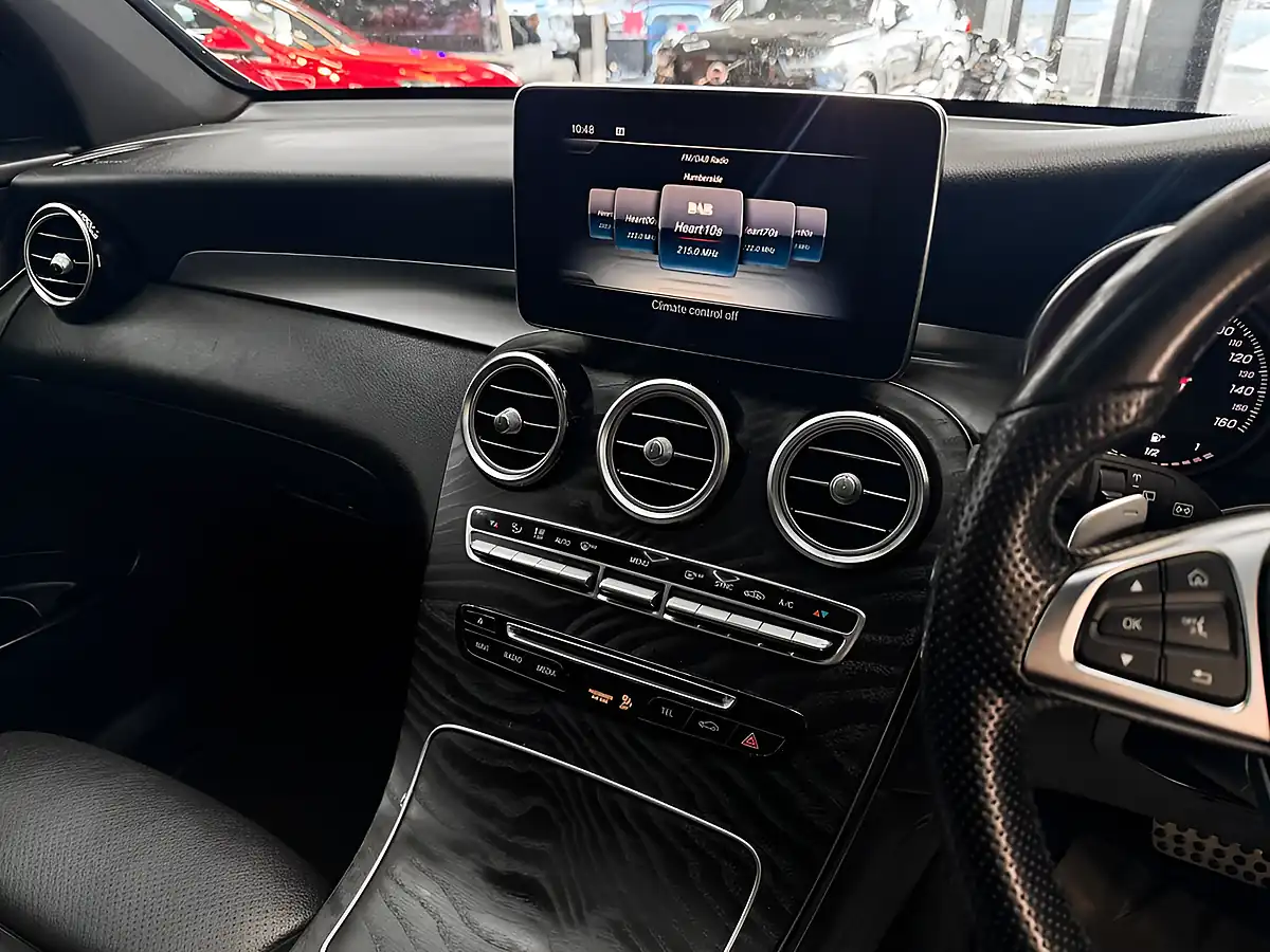 Used 2018 Mercedes-Benz Glc AMG Line (premium Plus) Grey - Interior and Exterior details 14