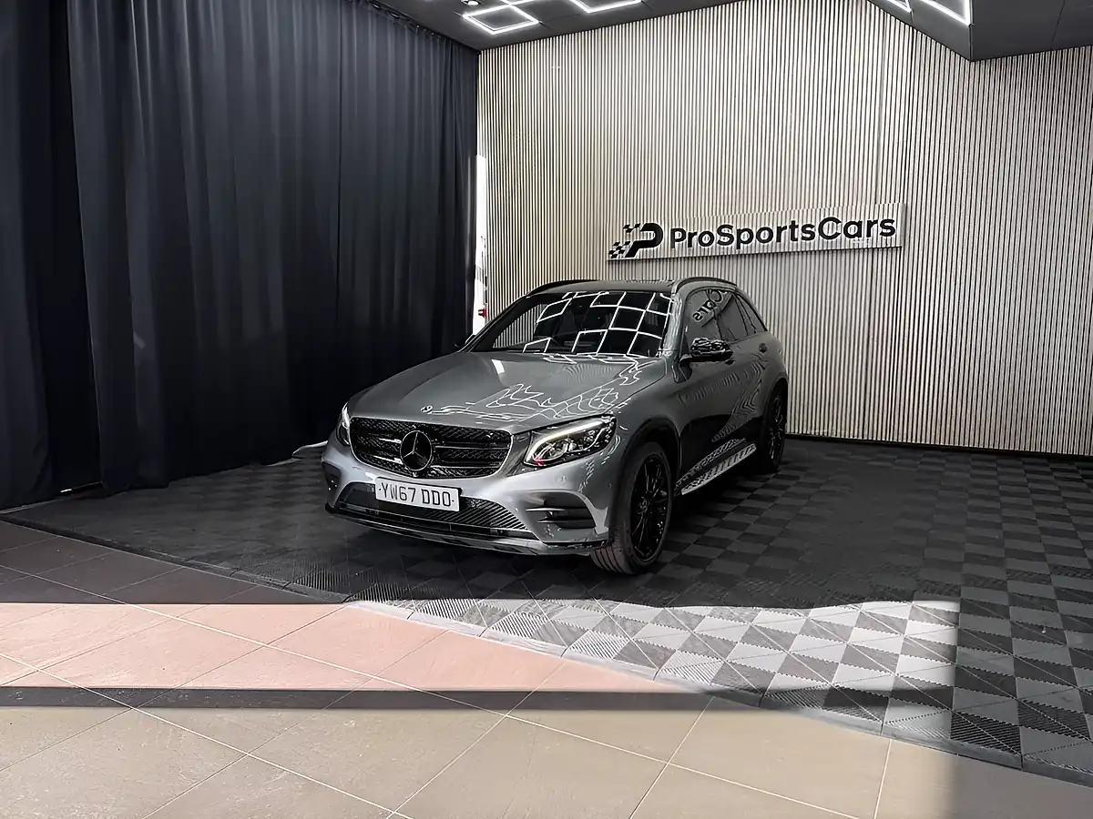 Used 2018 Mercedes-Benz Glc AMG Line (premium Plus) Grey - Interior and Exterior details 5