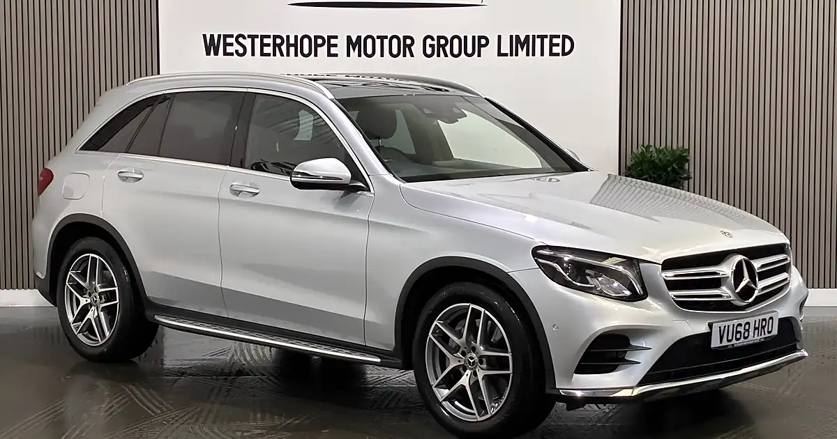 Used 2018 Mercedes-Benz Glc AMG Line (premium Plus) Silver - Front View
