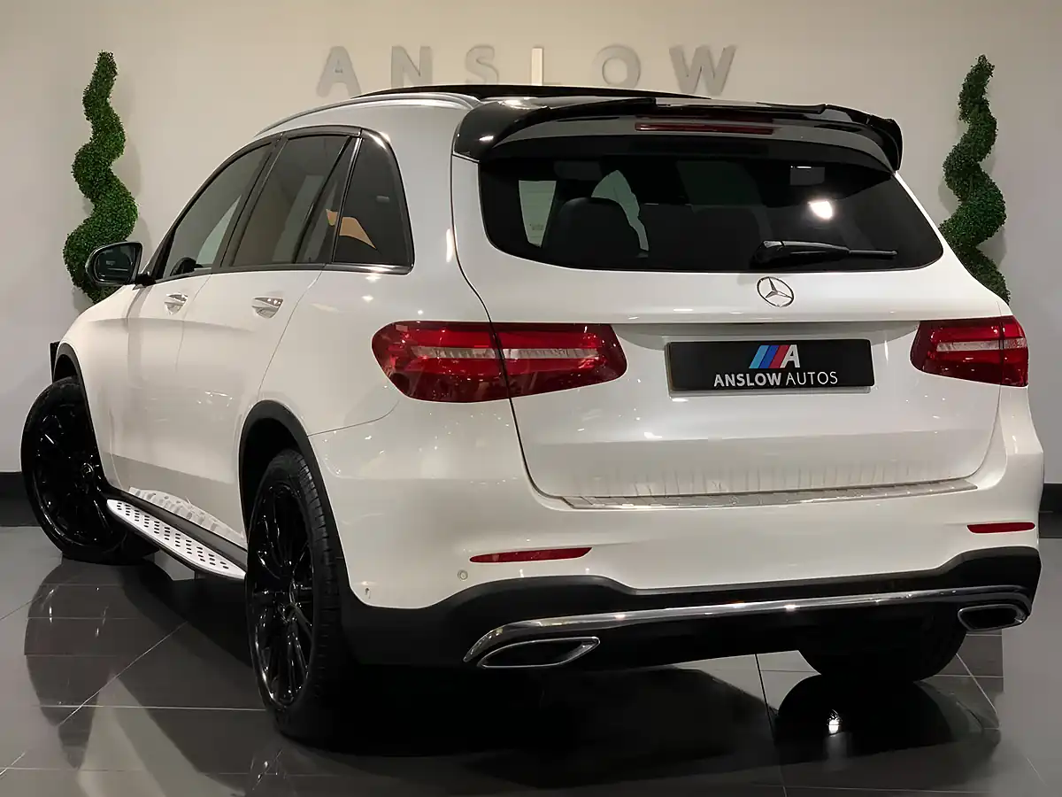 Used 2018 Mercedes-Benz Glc AMG Line Premium Plus White - Interior and Exterior details 20