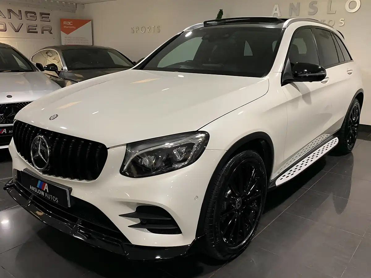 Used 2018 Mercedes-Benz Glc AMG Line Premium Plus White - Interior and Exterior details 9
