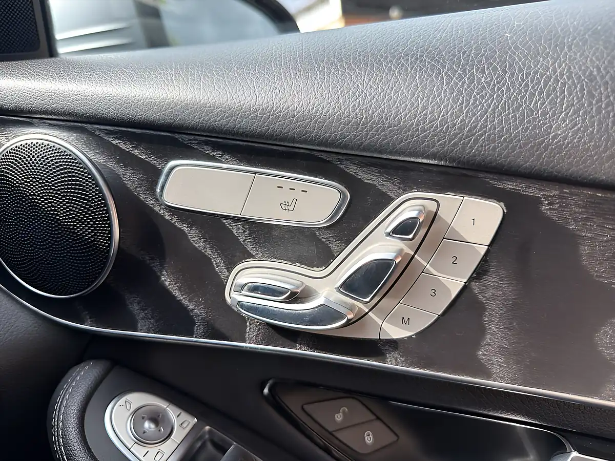 Used 2018 Mercedes-Benz Glc AMG Line Silver - Interior and Exterior details 20
