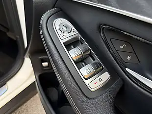 Used 2018 Mercedes-Benz Glc AMG Line White - Interior and Exterior details 14