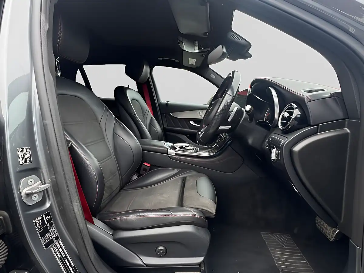 Used 2018 Mercedes-Benz Glc Premium Plus Grey - Interior and Exterior details 15