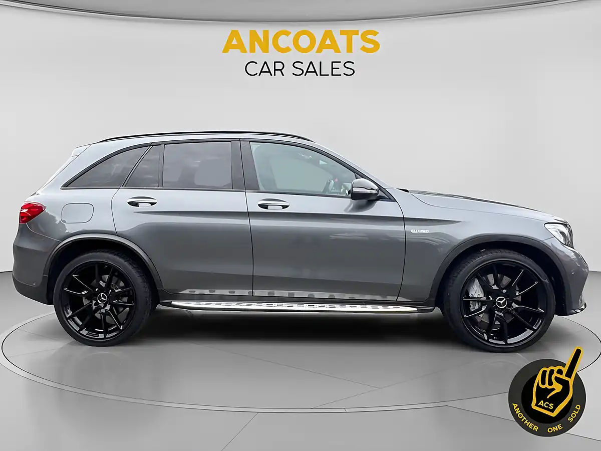 Used 2018 Mercedes-Benz Glc Premium Plus Grey - Interior and Exterior details 6