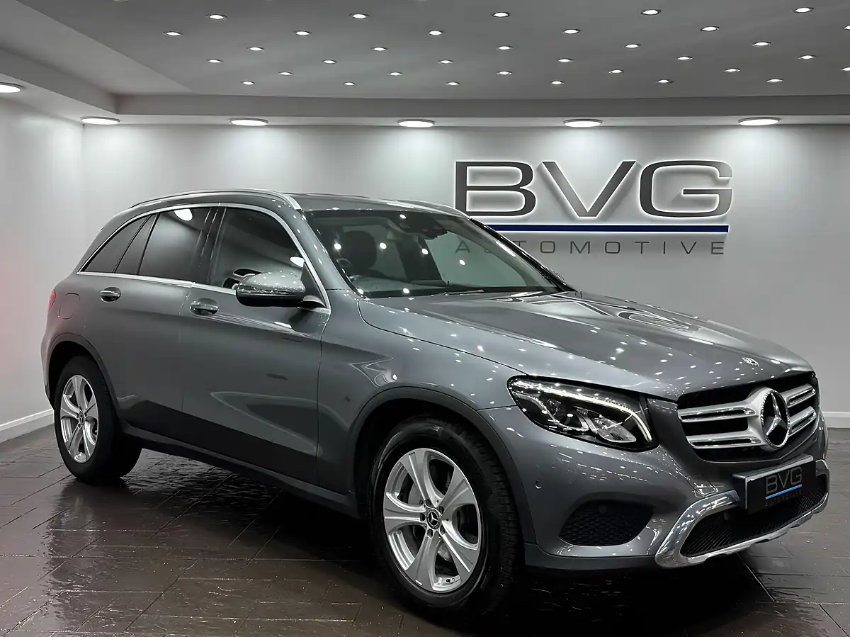 Used 2018 Mercedes-Benz Glc Sport Grey - Front View