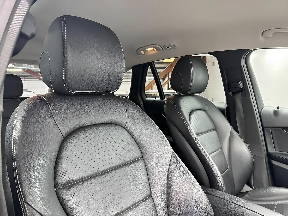Used 2018 Mercedes-Benz Glc Sport Grey - Interior and Exterior details 11