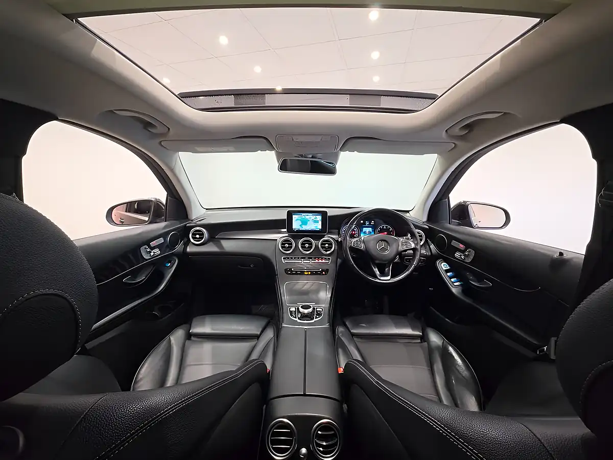 Used 2018 Mercedes-Benz Glc Sport (premium) Black - Interior and Exterior details 19