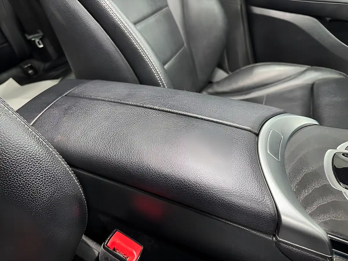 Used 2018 Mercedes-Benz Glc Sport (premium) Coupe White - Interior and Exterior details 13
