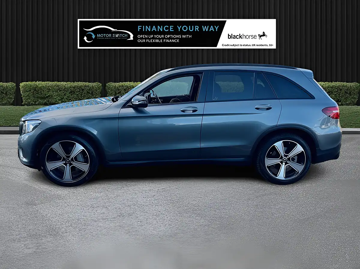 Used 2018 Mercedes-Benz Glc Urban Edition Grey - Interior and Exterior details 11