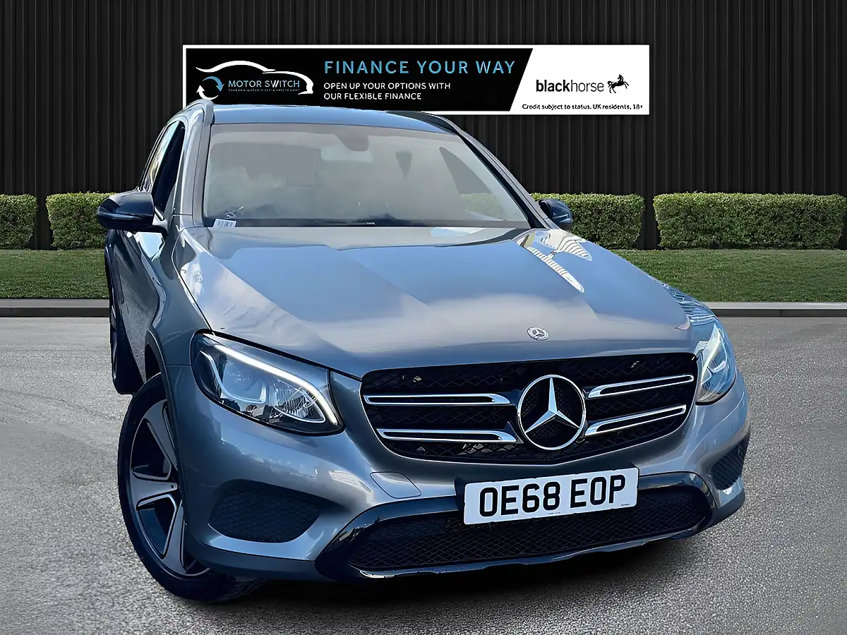 Used 2018 Mercedes-Benz Glc Urban Edition Grey - Interior and Exterior details 5
