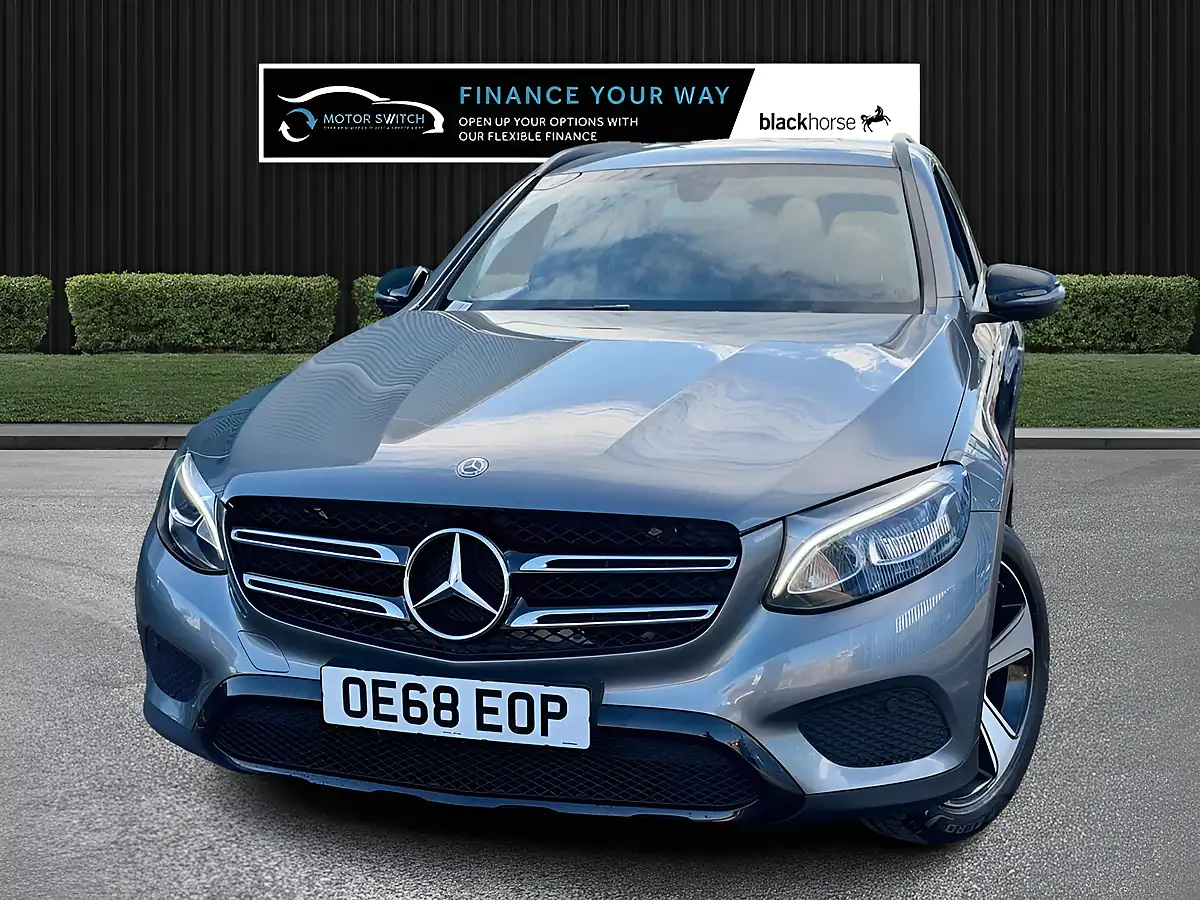Used 2018 Mercedes-Benz Glc Urban Edition Grey - Interior and Exterior details 6