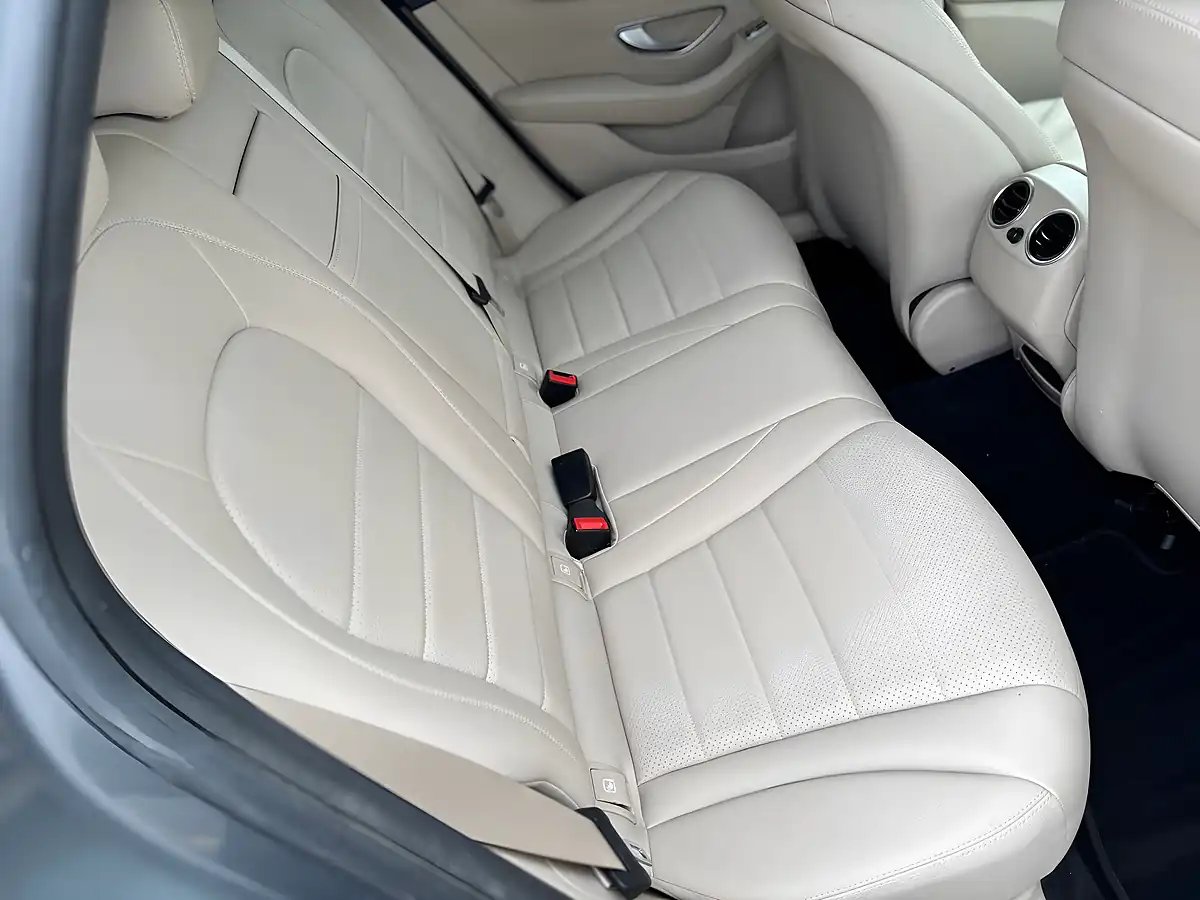 Used 2018 Mercedes-Benz Glc Urban Edition Grey - Interior and Exterior details 8