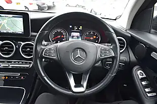 Used 2018 Mercedes-Benz Glc Urban Edition Polar White - Interior and Exterior details 20