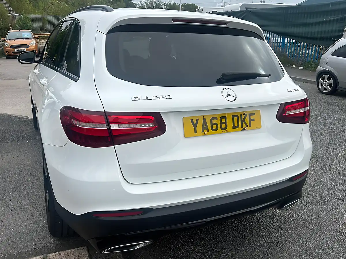 Used 2018 Mercedes-Benz Glc Urban Edition White - Interior and Exterior details 11