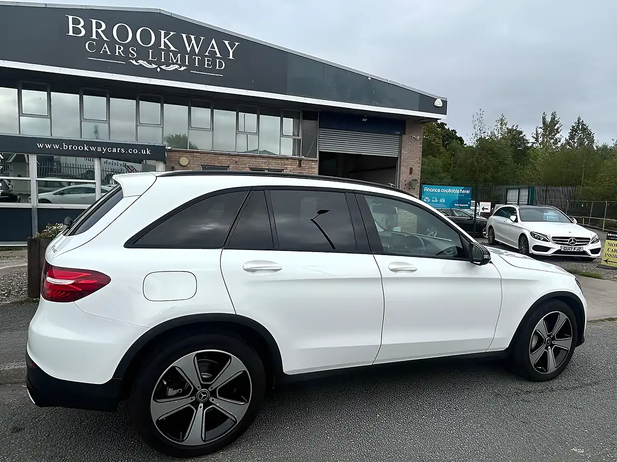 Used 2018 Mercedes-Benz Glc Urban Edition White - Interior and Exterior details 2