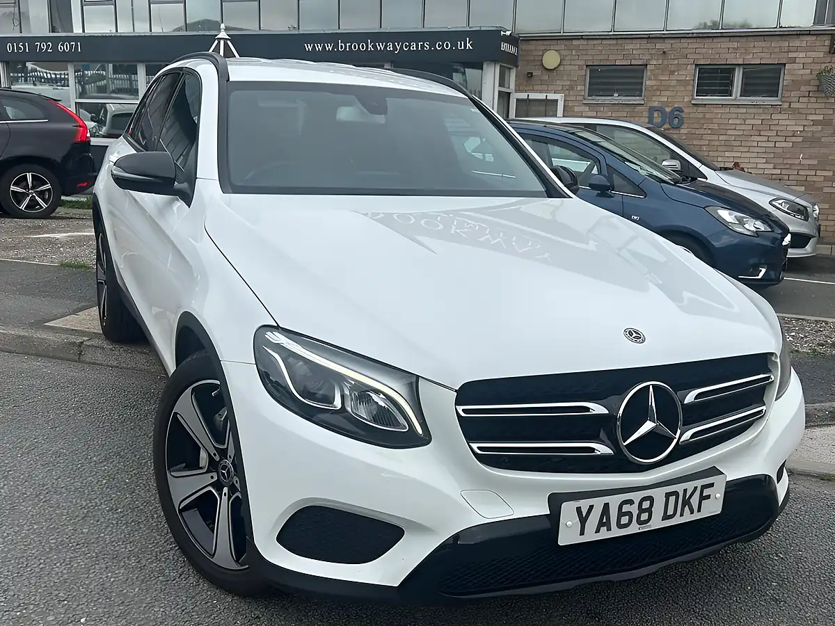Used 2018 Mercedes-Benz Glc Urban Edition White - Interior and Exterior details 3
