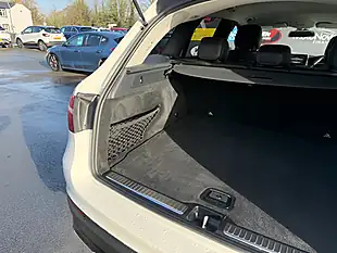 Used 2018 Mercedes-Benz Glc Urban Edition White - Interior and Exterior details 10
