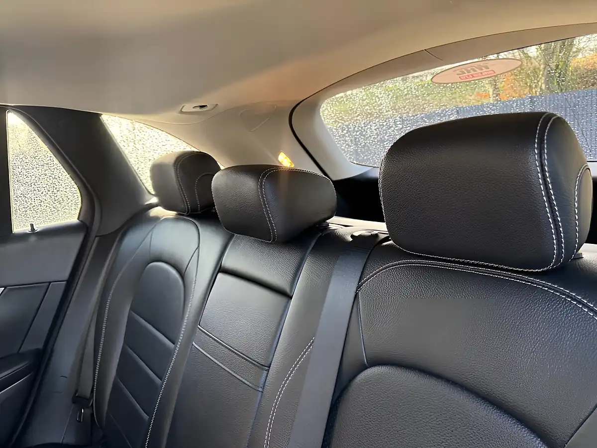 Used 2018 Mercedes-Benz Glc Urban Edition White - Interior and Exterior details 12