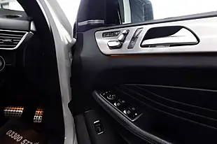 Used 2018 Mercedes-Benz Gle AMG Night Edition Premium Plus White - Interior and Exterior details 14