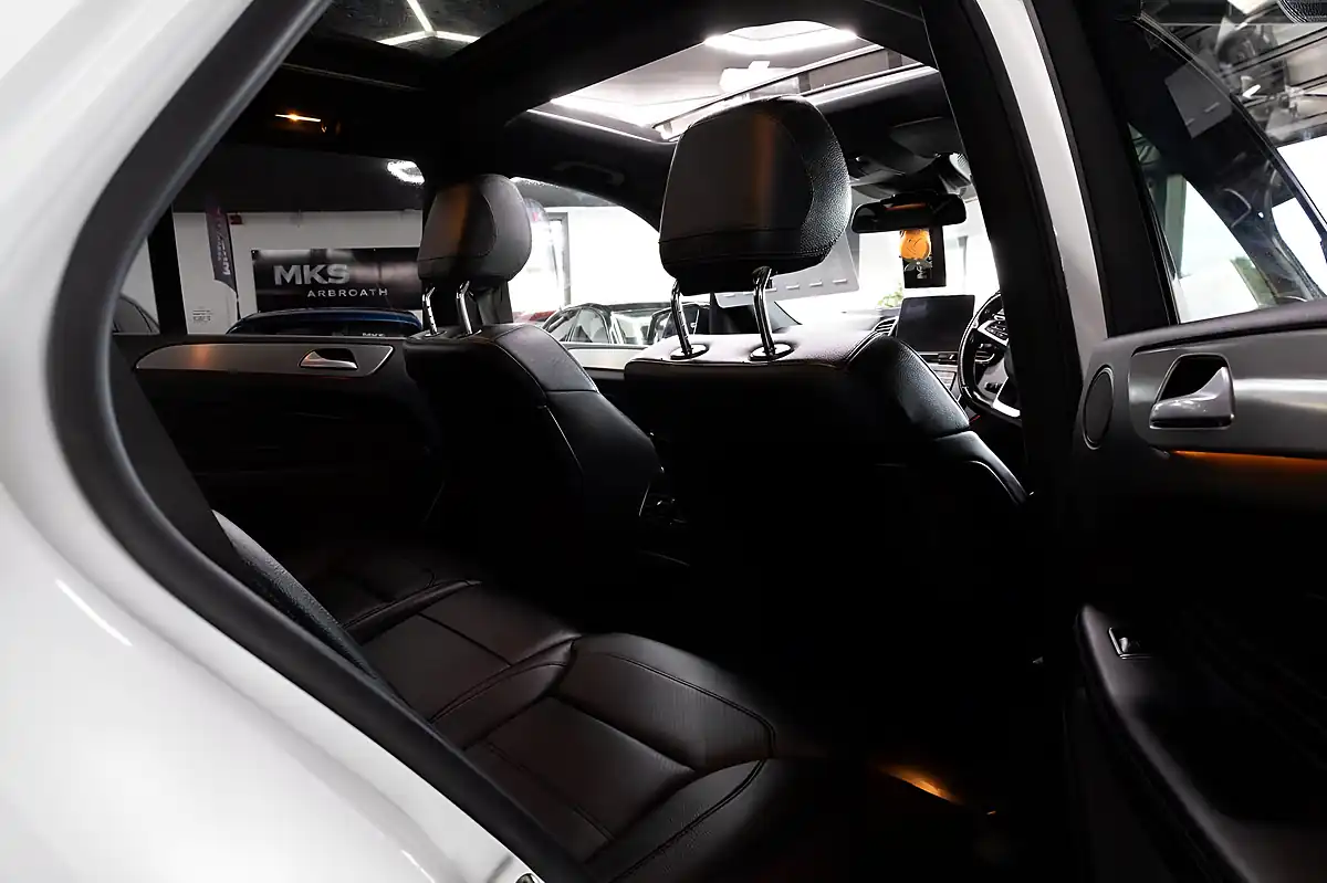 Used 2018 Mercedes-Benz Gle AMG Night Edition Premium Plus White - Interior and Exterior details 16