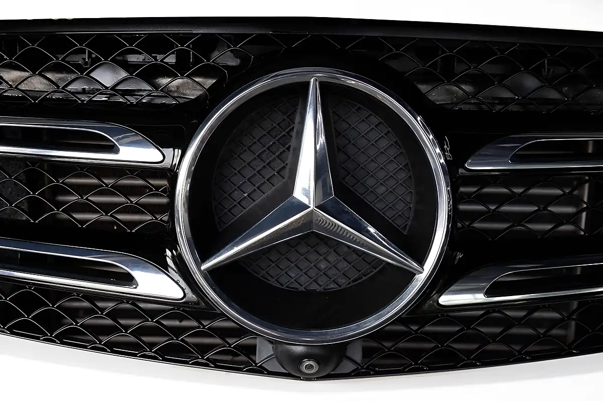 Used 2018 Mercedes-Benz Gle AMG Night Edition Premium Plus White - Interior and Exterior details 7