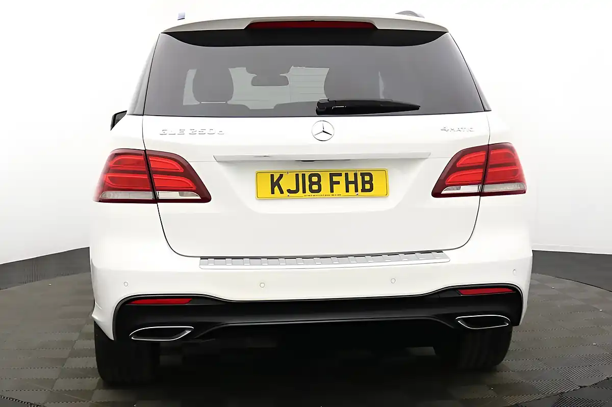 Used 2018 Mercedes-Benz Gle AMG Night Edition White - Interior and Exterior details 4