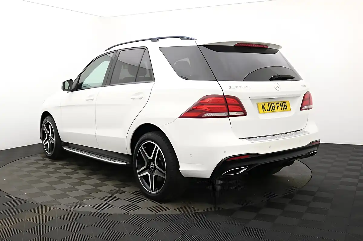 Used 2018 Mercedes-Benz Gle AMG Night Edition White - Interior and Exterior details 5