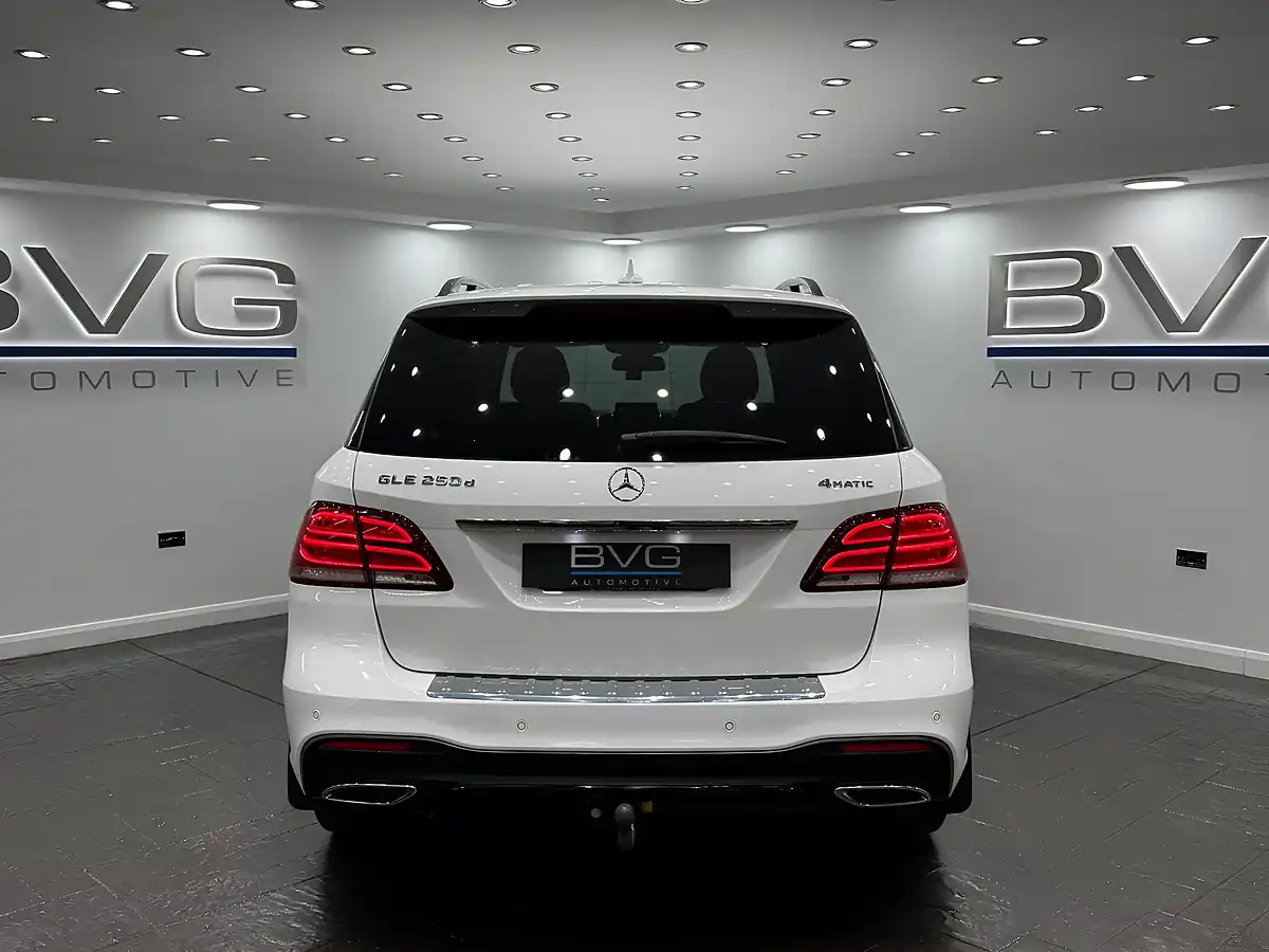 Used 2018 Mercedes-Benz Gle AMG Night Edition White - Interior and Exterior details 11