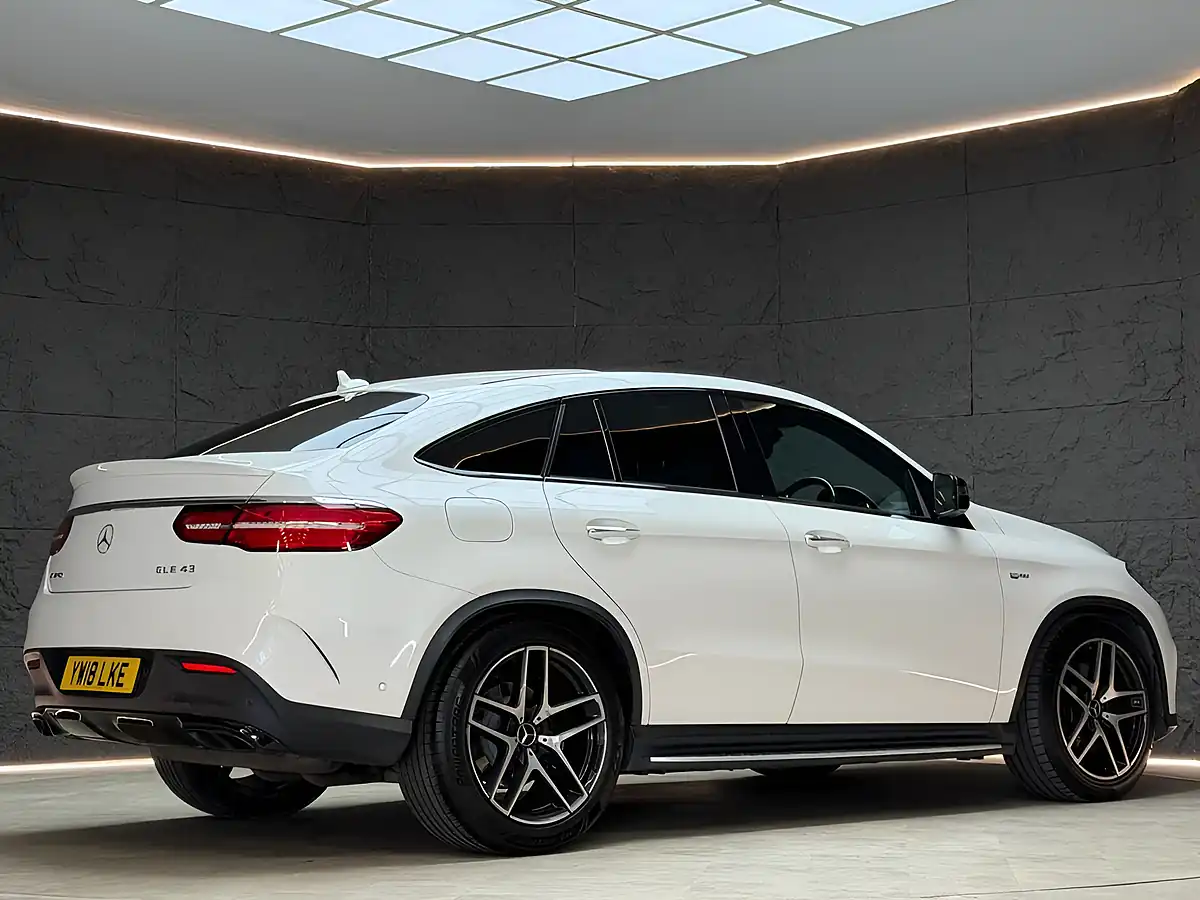 Used 2018 Mercedes-Benz Gle Night Edition Coupe White - Interior and Exterior details 10
