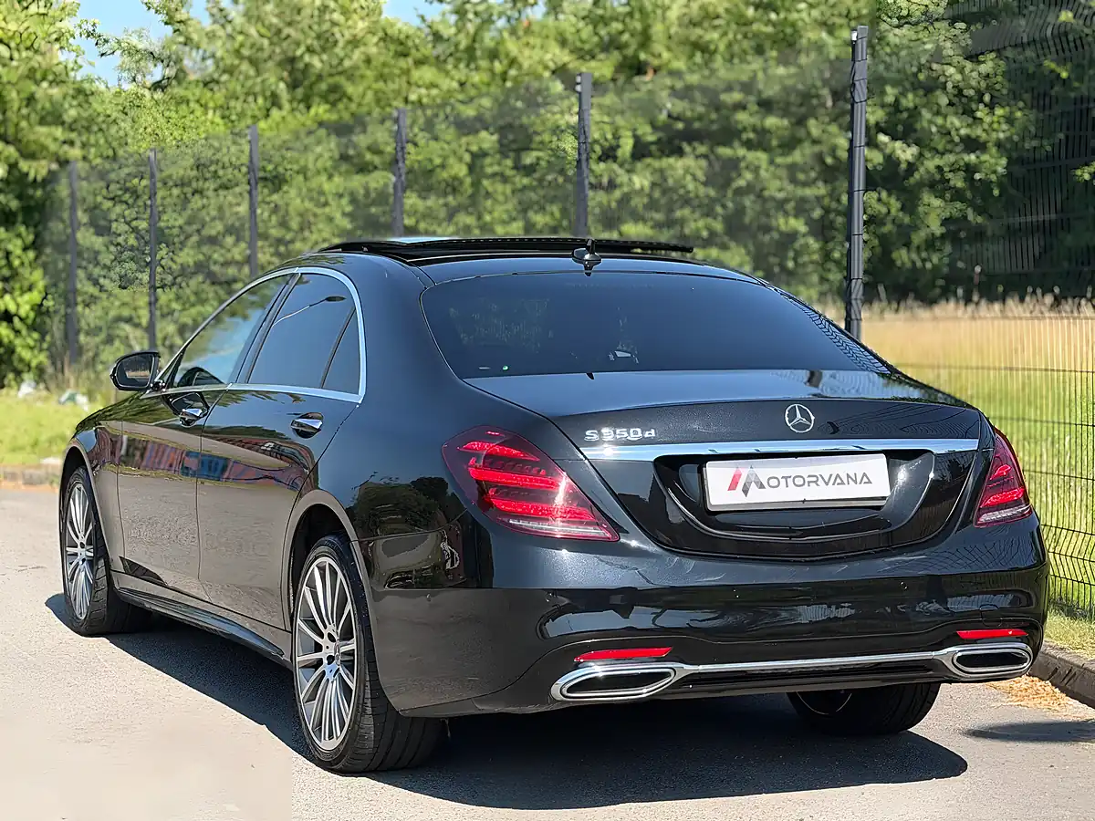 Used 2018 Mercedes-Benz S Class AMG Line (premium Plus) Obsidian Black - Interior and Exterior details 4